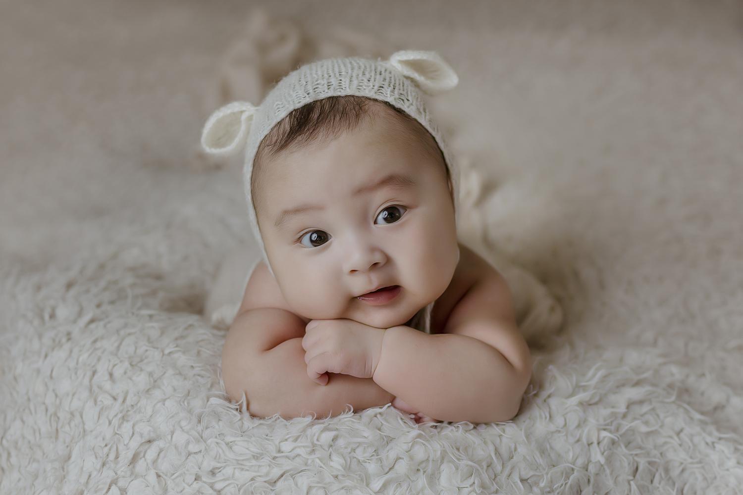 Bé Bình - 2,5 tháng